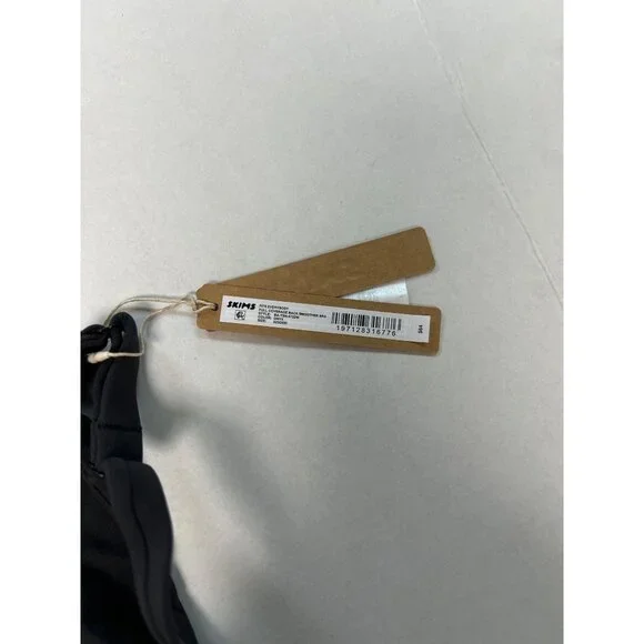 SKIMS Fits Everybody Full Coverage Back Smoother Bra Onyx Size 32DDDD NWT - Picture 6 of 6